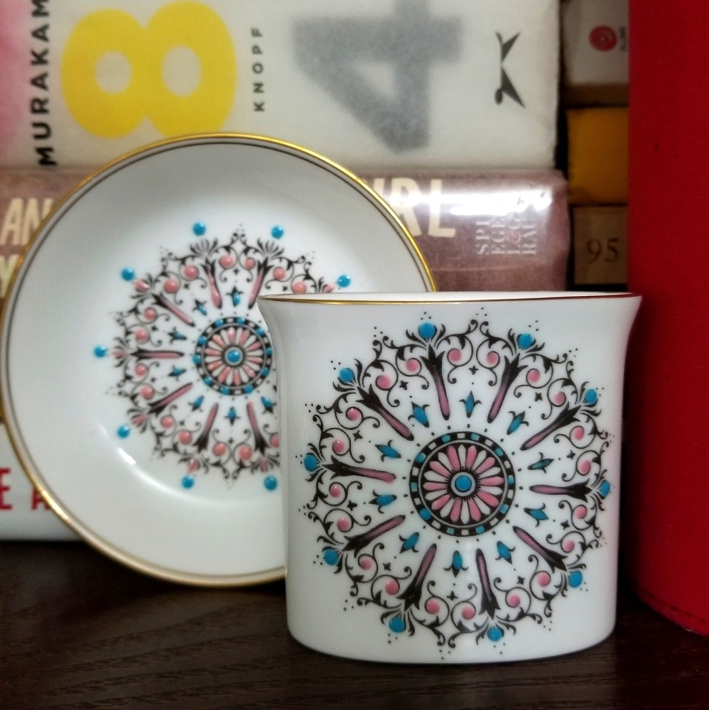 Vintage: Royal Worcester Fine Bone China Set